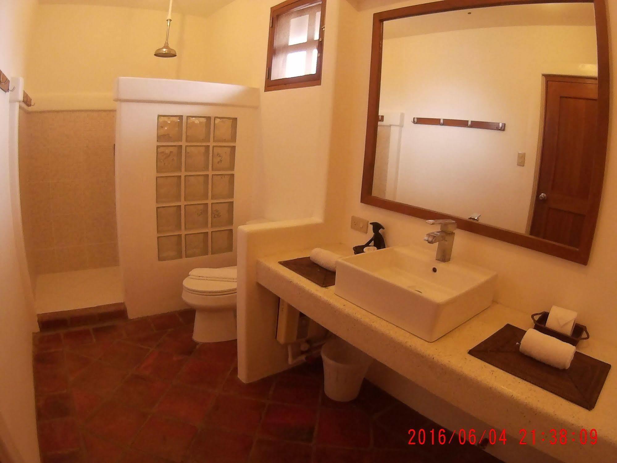 Casitas De Boracay Hotell Manoc-Manoc Exteriör bild